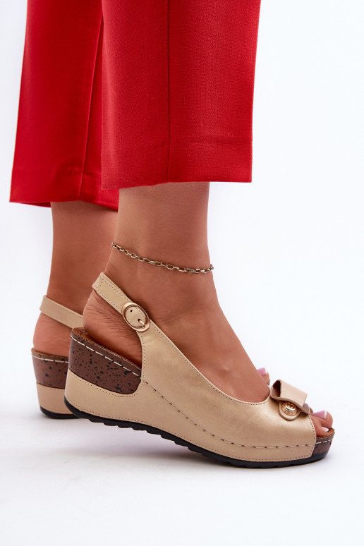 Lengvos platforminės basutės Comfort Shoes smėlio spalvos Efravia  Lengvos platforminės basutės Comfort Shoes smėlio spalvos Efravia