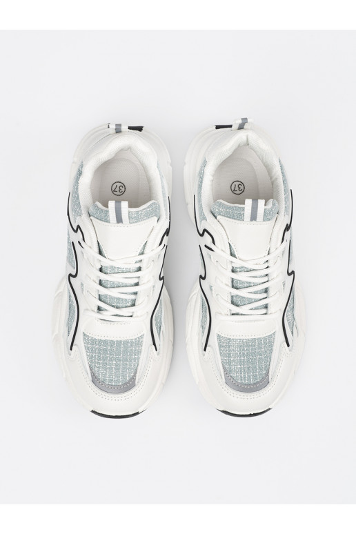 Baltos žalios spalvos  modelio batai z ozdobnymi wstawkami