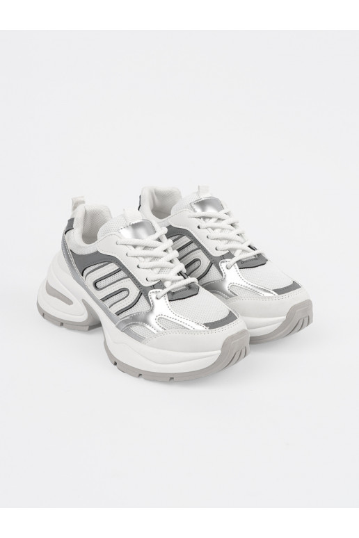 baltos spalvos   modelio batai ze mi wstawkami