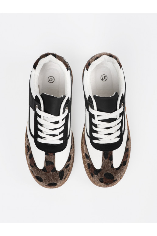  modelio batai  z wstawkami 