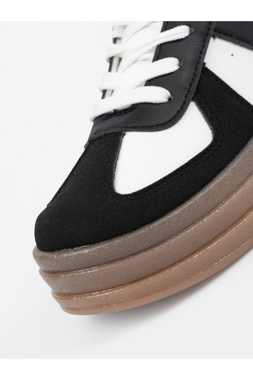 Juodos ir-baltos spalvos  modelio batai su platforma