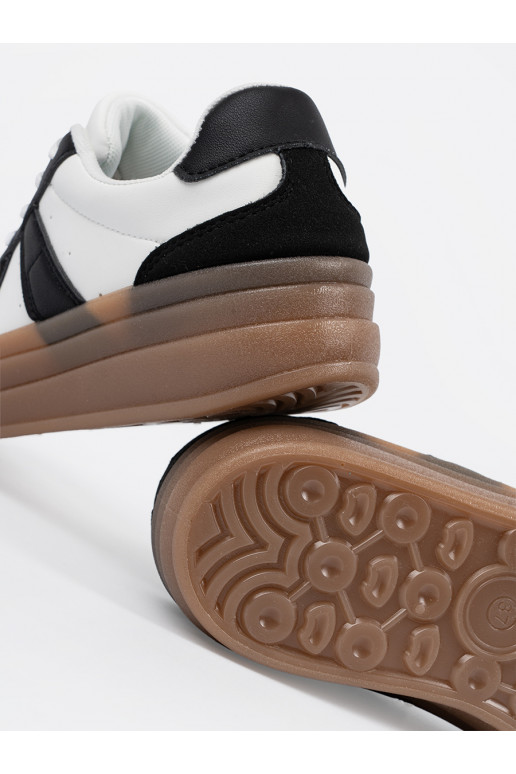 Juodos ir-baltos spalvos  modelio batai su platforma