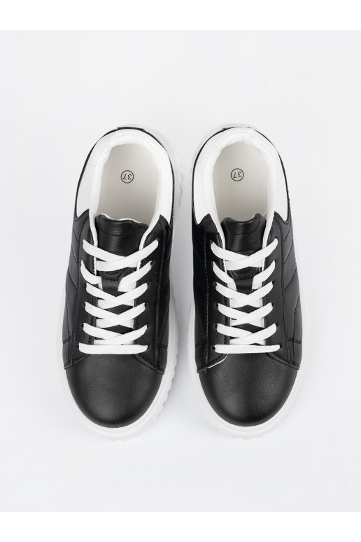   modelio batai juodos spalvos z baltos spalvosmi wstawkami