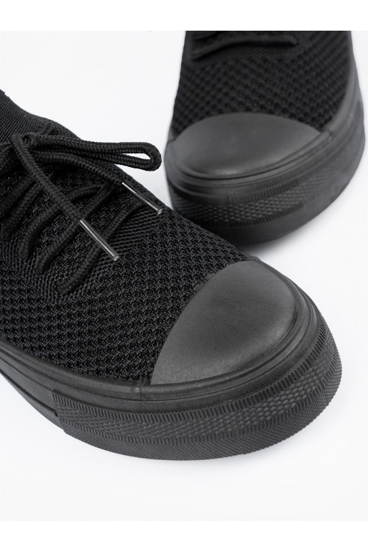 Juodos spalvos  batai