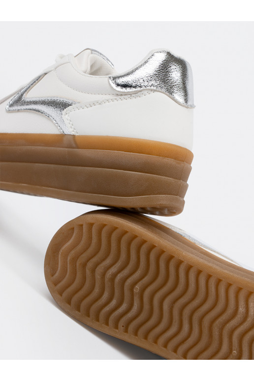  baltos spalvos  modelio batai ze mi wstawkami