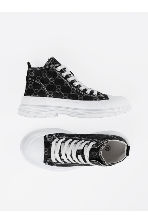 su raišteliais juodos spalvos batai su platforma