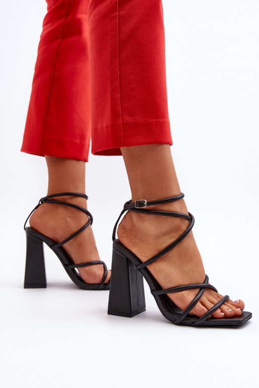  Elegantiškos aukštakulnės basutės Juodos spalvos Josette