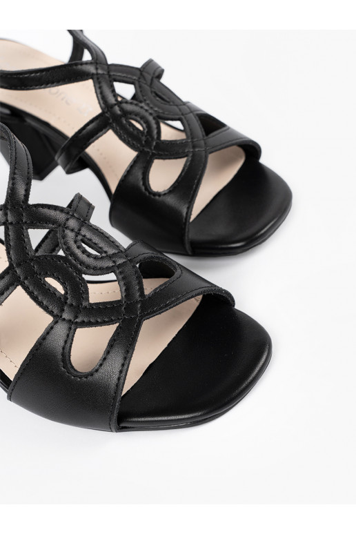 Juodos spalvos sandalai   Juodos spalvos sandalai