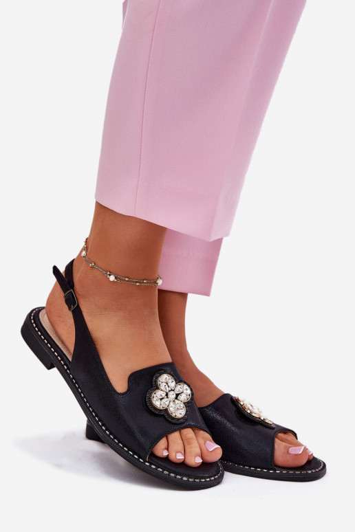 Moteriškos basutės su plačiais kulniukais  Detalem S.Barski KV51-080 Juodos spalvos