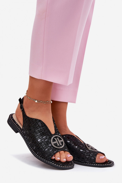 Moteriškos basutės su plačiais kulniukais su ornamentais S.Barski KV51-094 Juodos spalvos