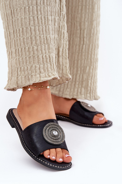 Moteriškos šlepetės su plačiais kulniukais su ornamentais S.Barski KV51-013 Juodos spalvos