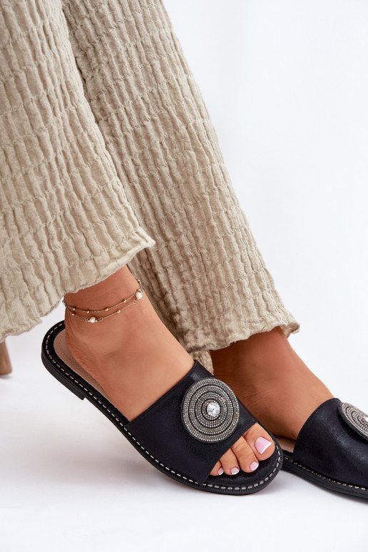 Moteriškos šlepetės su plačiais kulniukais su ornamentais S.Barski KV51-013 Juodos spalvos