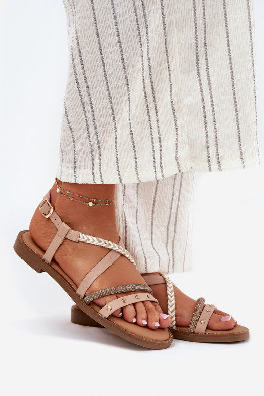 Lygiapadės basutės su dirželiais Vinceza 17379 dramblio kaulo spalvos