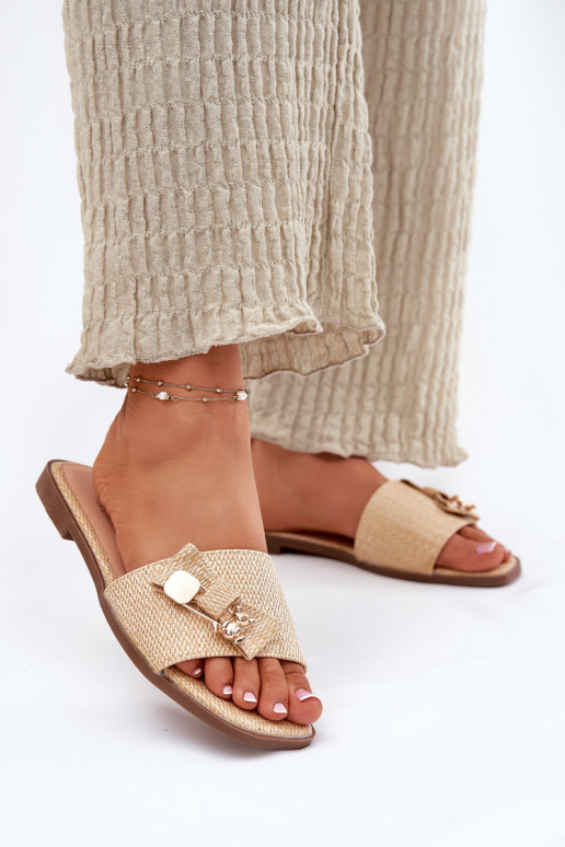 Moteriškos šlepetės su plačiais kulniukais su kaspinais smėlio spalvos Sallariela