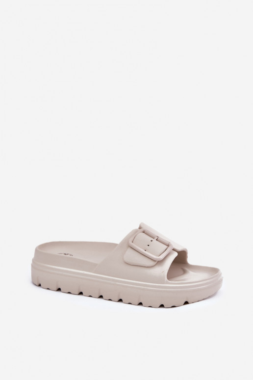 Moteriškos šlepetės  su platforma su sagtimis smėlio spalvos Viasara