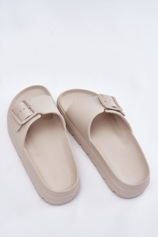 Moteriškos šlepetės  su platforma su sagtimis smėlio spalvos Viasara