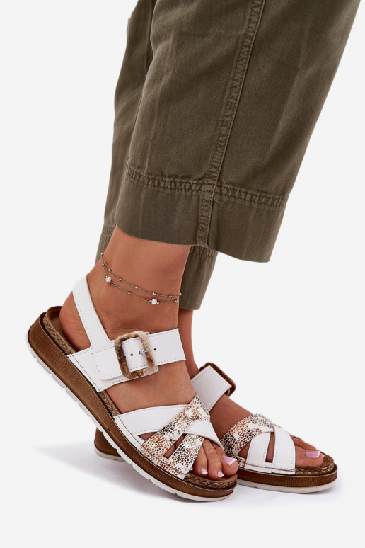 Moteriškos basutės su sagtimis Inblu GS000056 baltos spalvos