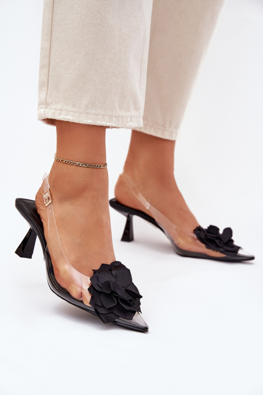  basutės su plonais kulniukais   Juodos spalvos Risalie