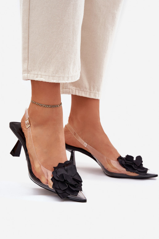  basutės su plonais kulniukais   Juodos spalvos Risalie