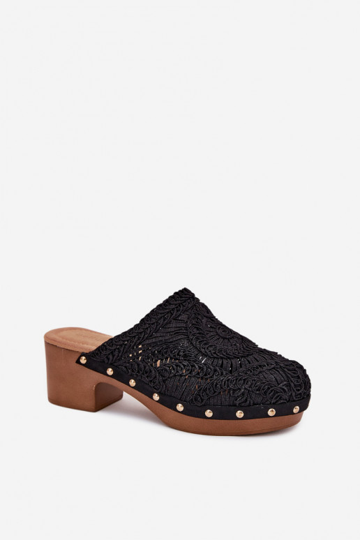 Szydełkowe Moteriškos šlepetės su kulniukais Juodos spalvos Senevia