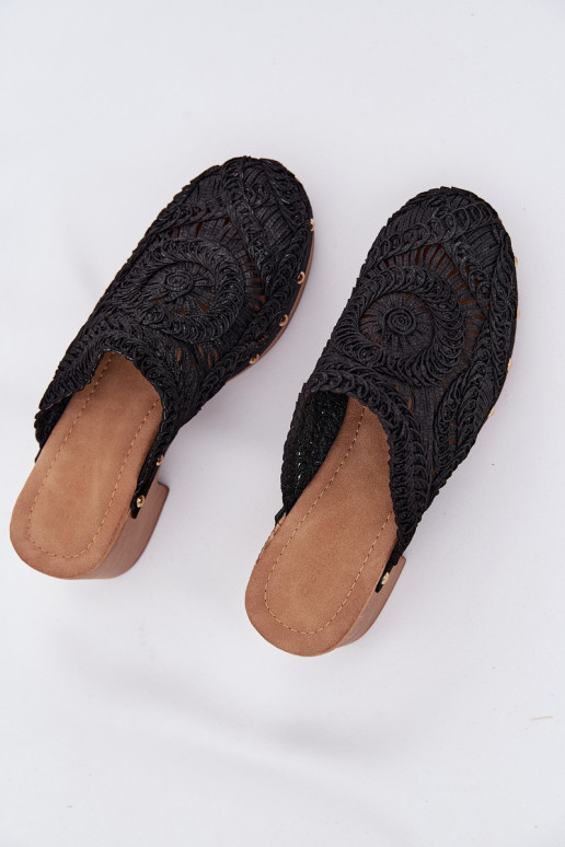 Szydełkowe Moteriškos šlepetės su kulniukais Juodos spalvos Senevia