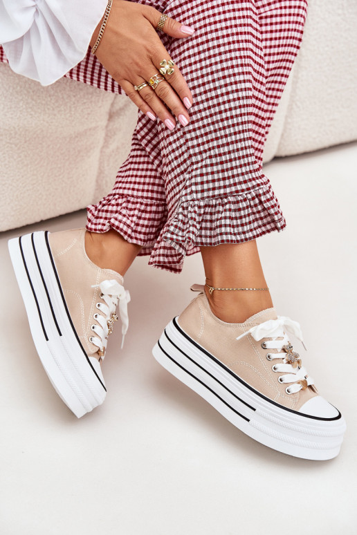 Laisvalaikio bateliai su platforma Ze aukso spalvosmi Przypinkami smėlio spalvos Fiorina