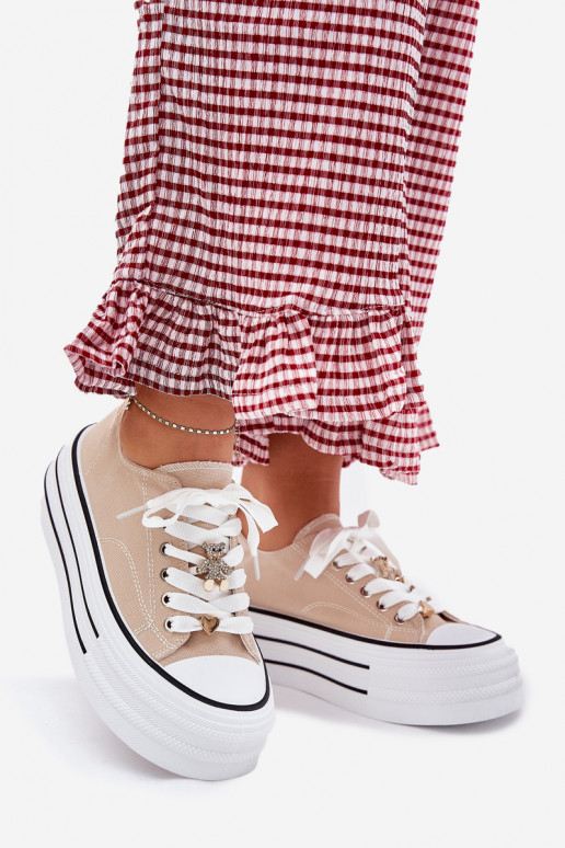 Laisvalaikio bateliai su platforma Ze aukso spalvosmi Przypinkami smėlio spalvos Fiorina