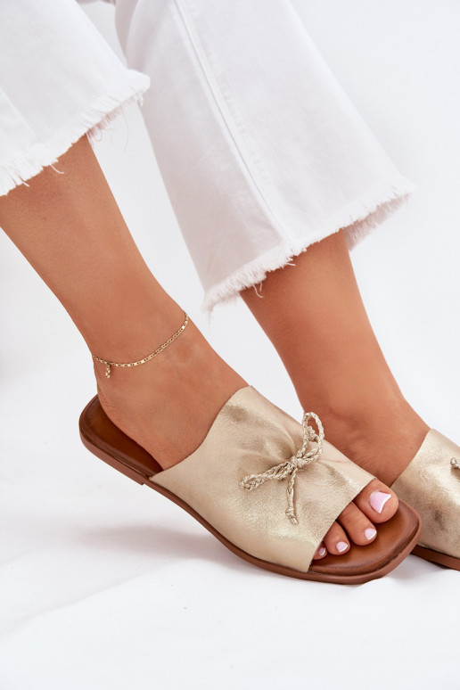 Moteriškos šlepetės su plačiais kulniukais  aukso spalvos Norela