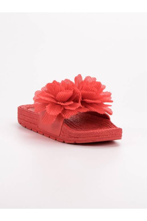 Raudonos spalvos Šlepetės su gėlėmis... Raudonos spalvos Šlepetės su gėlėmis...