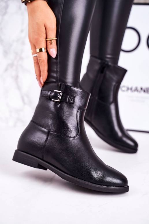 Pašiltinti aulinukai su sagtimis... Pašiltinti aulinukai su sagtimis...