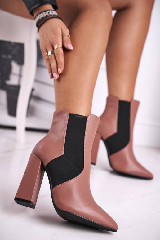 Moteriški aulinukai su kulniukais... Moteriški aulinukai su kulniukais...