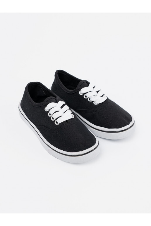  juodos spalvos batai 