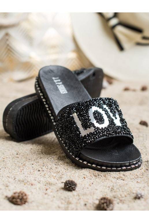 Šlepetės su platforma LOVE Šlepetės su platforma LOVE