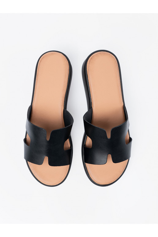 Moteriškos šlepetės su platforma juodos spalvos Moteriškos šlepetės su platforma juodos spalvos