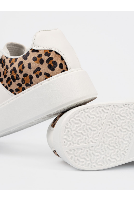 baltos spalvos  modelio batai z wstawkami  baltos spalvos  modelio batai z wstawkami