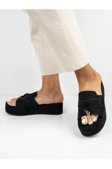 Šlepetės   kolorze Black 2