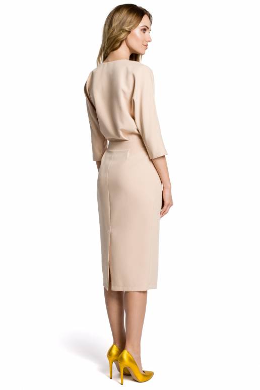 Klasikinė moteriška suknelė kreminės...