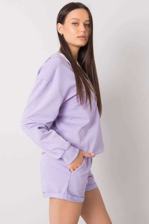 Violetinis sportinio kostiumo...