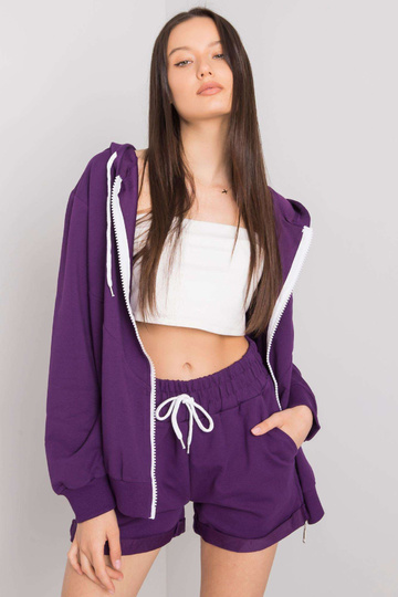 Cosima tamsiai violetinis...