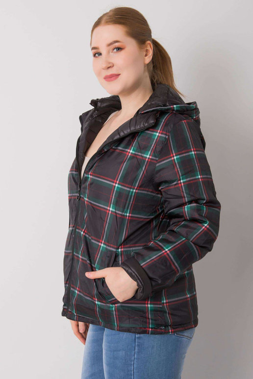 Juoda plius dydžio apverčiama Irfane...