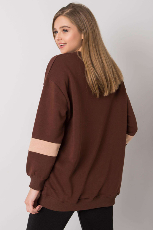 Tamsiai rudas oversize megztinis su... Tamsiai rudas oversize megztinis su...