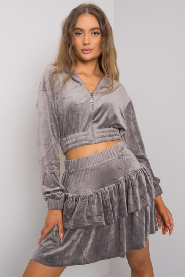 Pilkos spalvos veliūrinis...