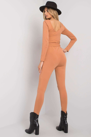 Kupranugario kombinezonas... 2