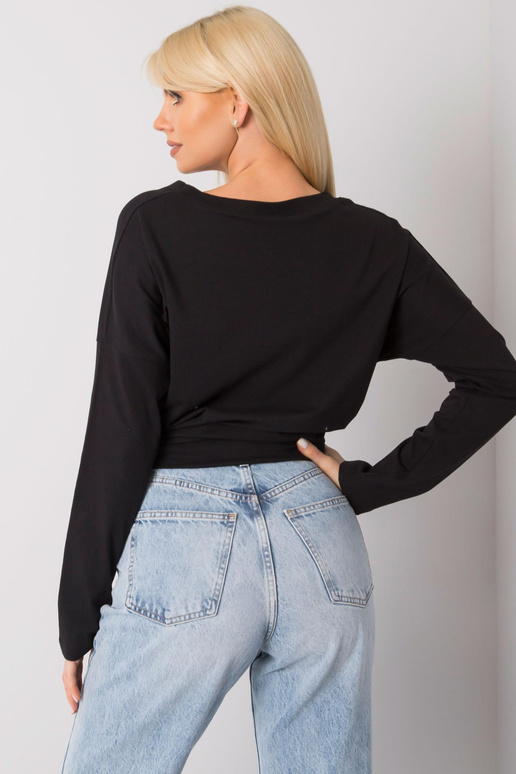 Bianca juoda V formos kaklo palaidinė Bianca juoda V formos kaklo palaidinė