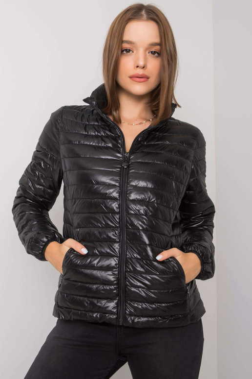 Arina juoda pereinamoji striukė Arina juoda pereinamoji striukė