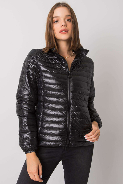 Arina juoda pereinamoji striukė Arina juoda pereinamoji striukė