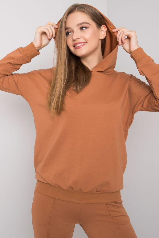 Šviesiai rudos spalvos megztinių...