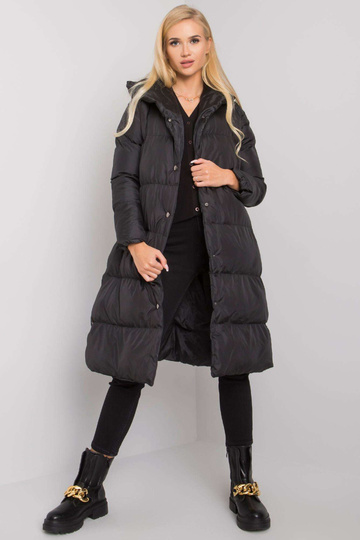 Juoda dygsniuota striukė su...