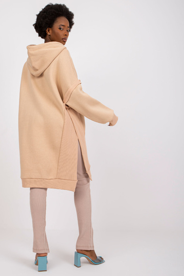 Smėlio spalvos ilgi...