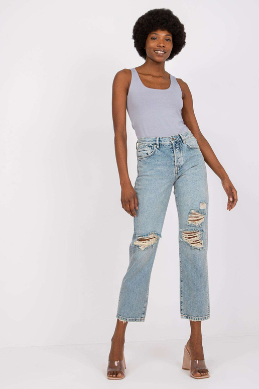 Šviesiai mėlyni tiesūs džinsai...